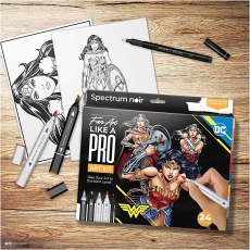 Kreativ Set Illustration, Wonder Woman, sortierte Farben, 1 Packung