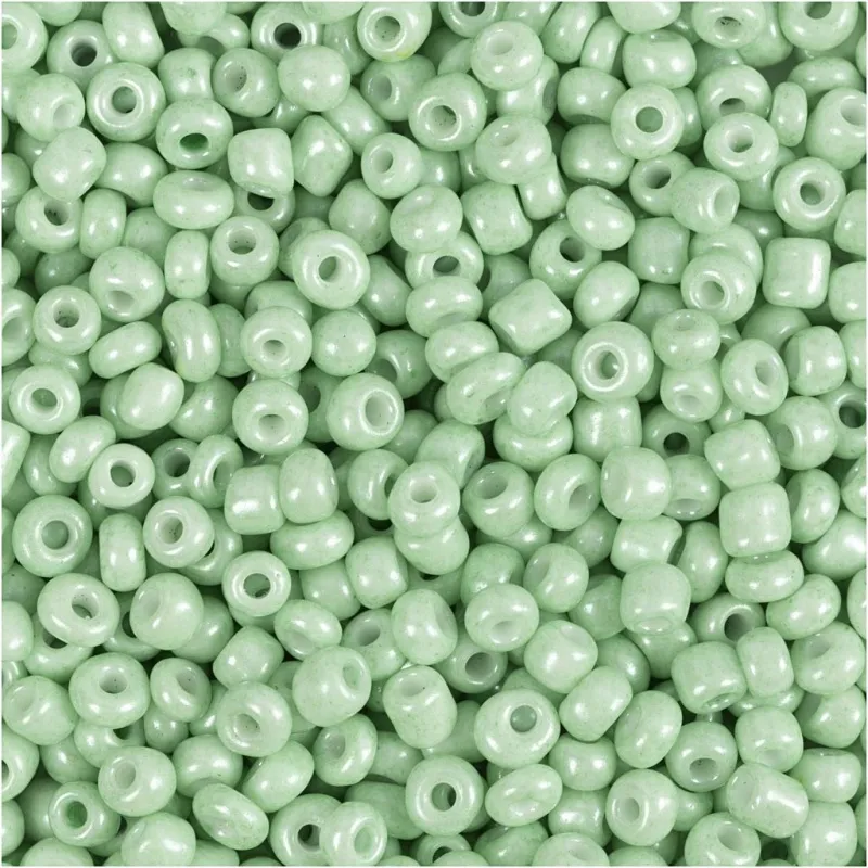 Rocailles-Perlen, D 3 mm, Größe 8/0, Lochgröße 0,6-1,0 mm, Hellgrün, 25 g/ 1 Pck