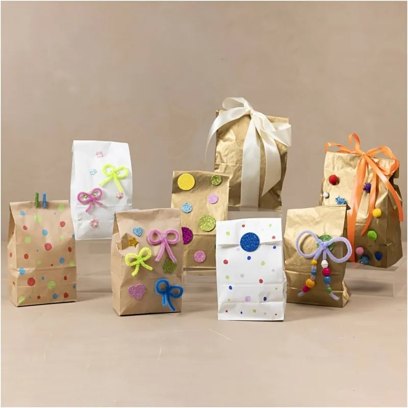 Papiertüten, H 22,5 cm, Größe 6,5x11 cm, 50 g, Gold, 10 Stk/ 1 Pck