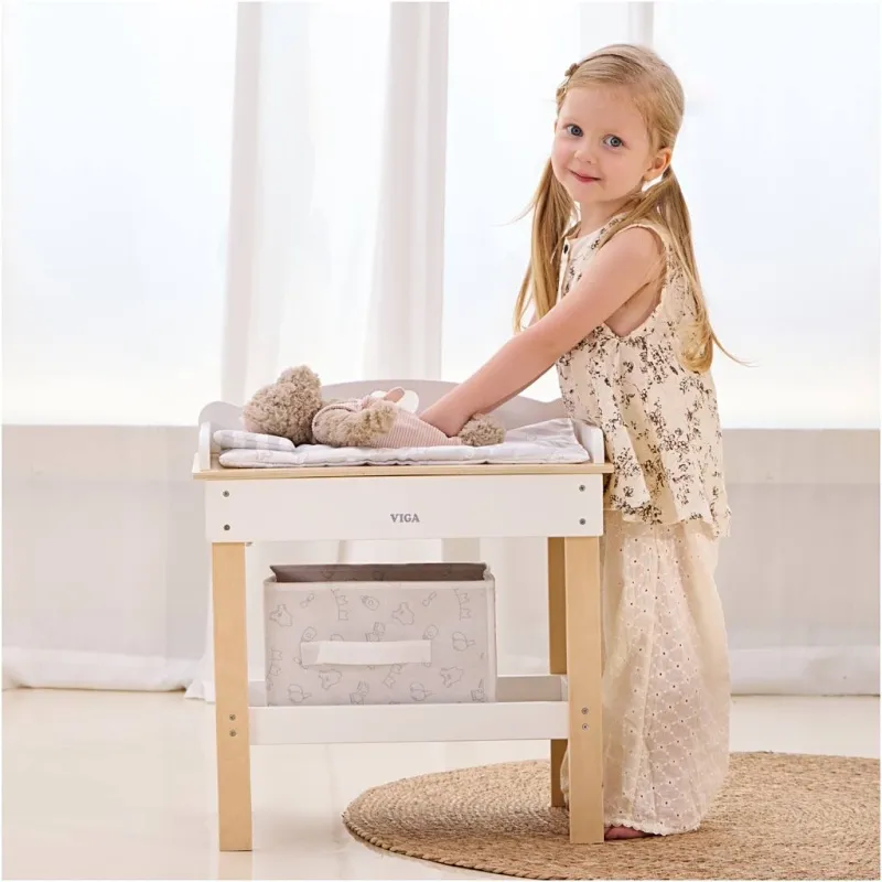 VIGA Puppen-Wickeltisch mit Badewanne, H 50 cm, L 54,5 cm, B 30 cm, 1 Stk