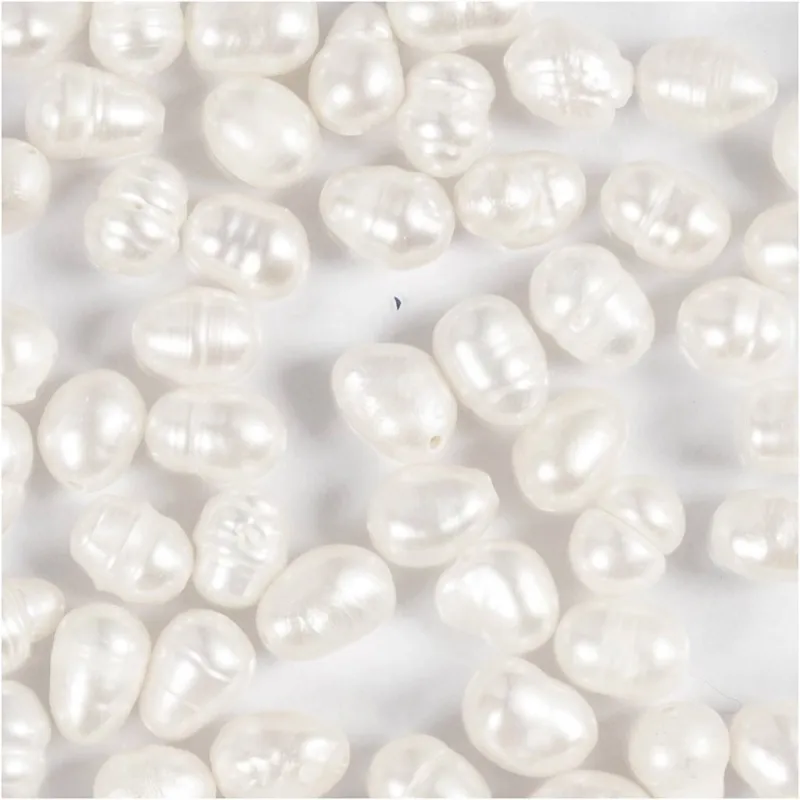 Süßwasserperlen, D 4-6 mm, Lochgröße 1 mm, Längs perforiert, Perlmutt, 55 Stk/ 1 Pck